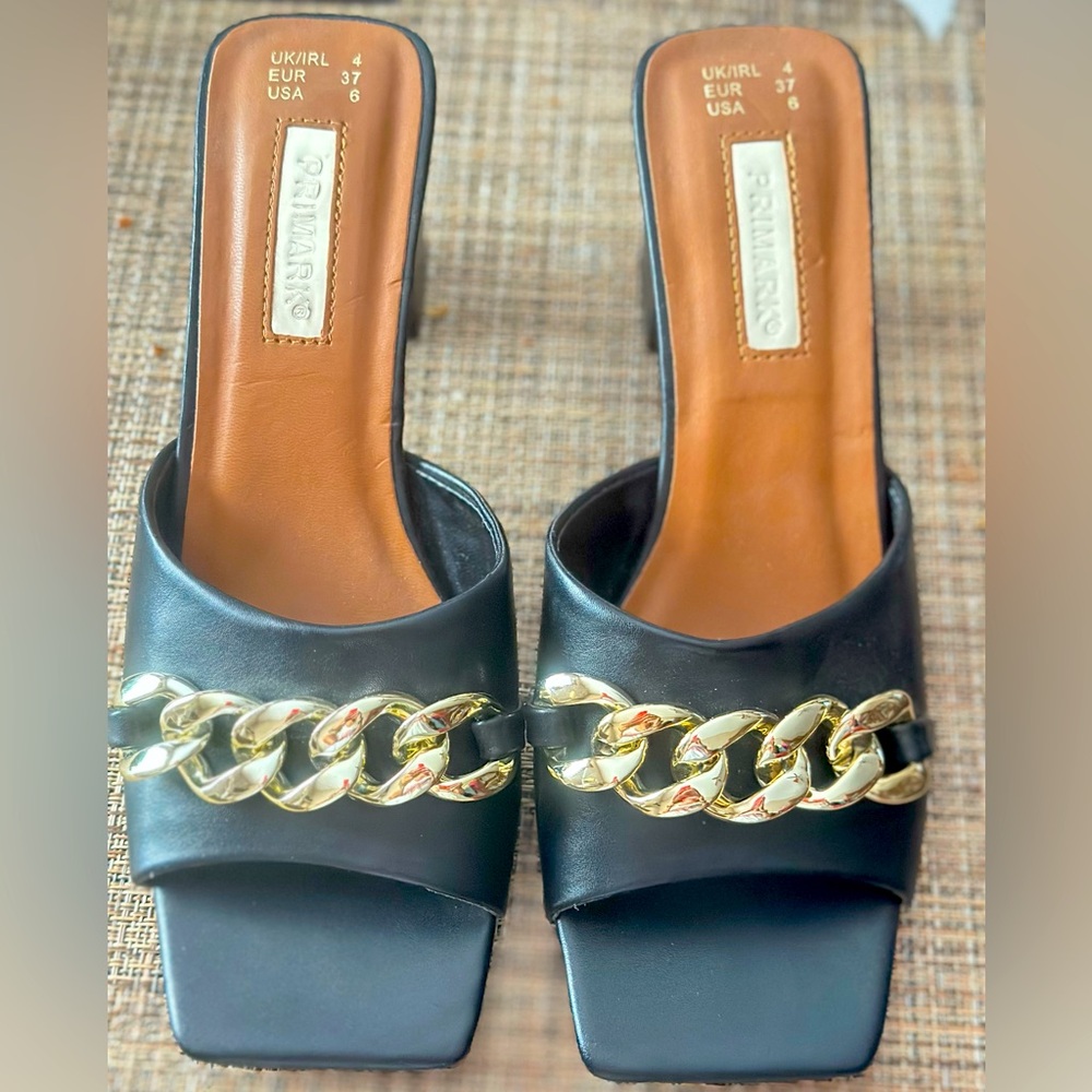 Peep square toe mules
